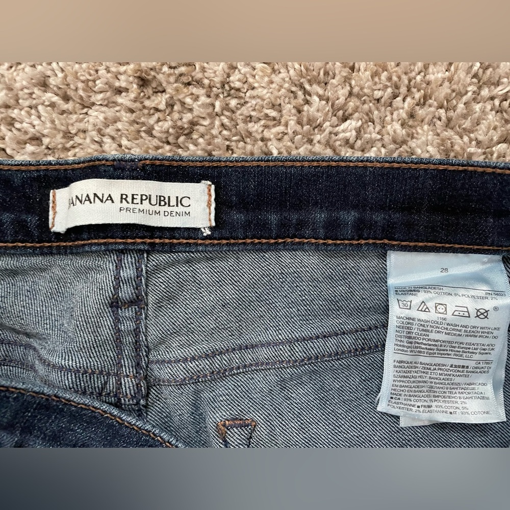 Banana Republic Skinny Ankle Jean - Picture 3 of 5